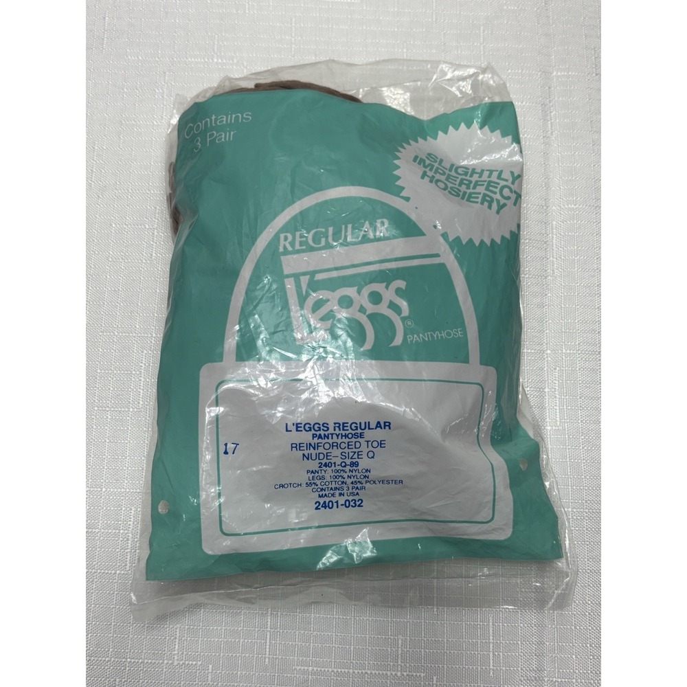 Vintage 3 pair pack L'eggs Regular Pantyhose Nude-Q Slightly Imperfect 2401-Q-89